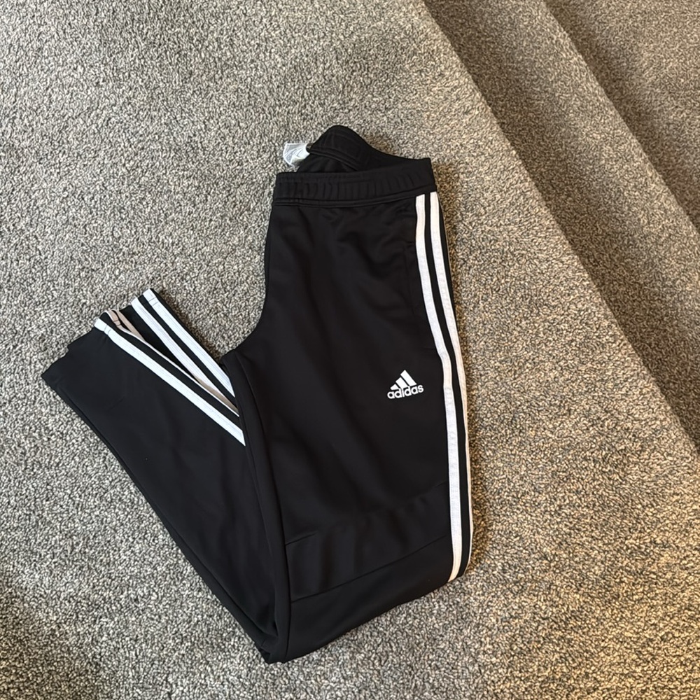 Adidas joggers